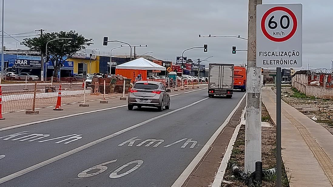 Novos radares começam a operar nas avenidas da FEB e Mário Andreazza a partir de sábado