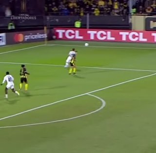 Corinthians busca empate no Uruguai, garante liderança do Grupo E e segue invicto na Libertadores