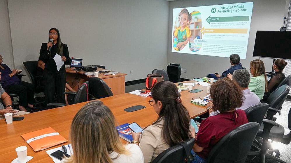 Várzea Grande reforça compromisso com metas do novo Plano Nacional de Educação