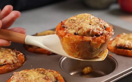 BatatasRecheadas: É SÓ AMASSAR as batatas e adicionar a carne moída! Minha família implora por esses copinhos crocante